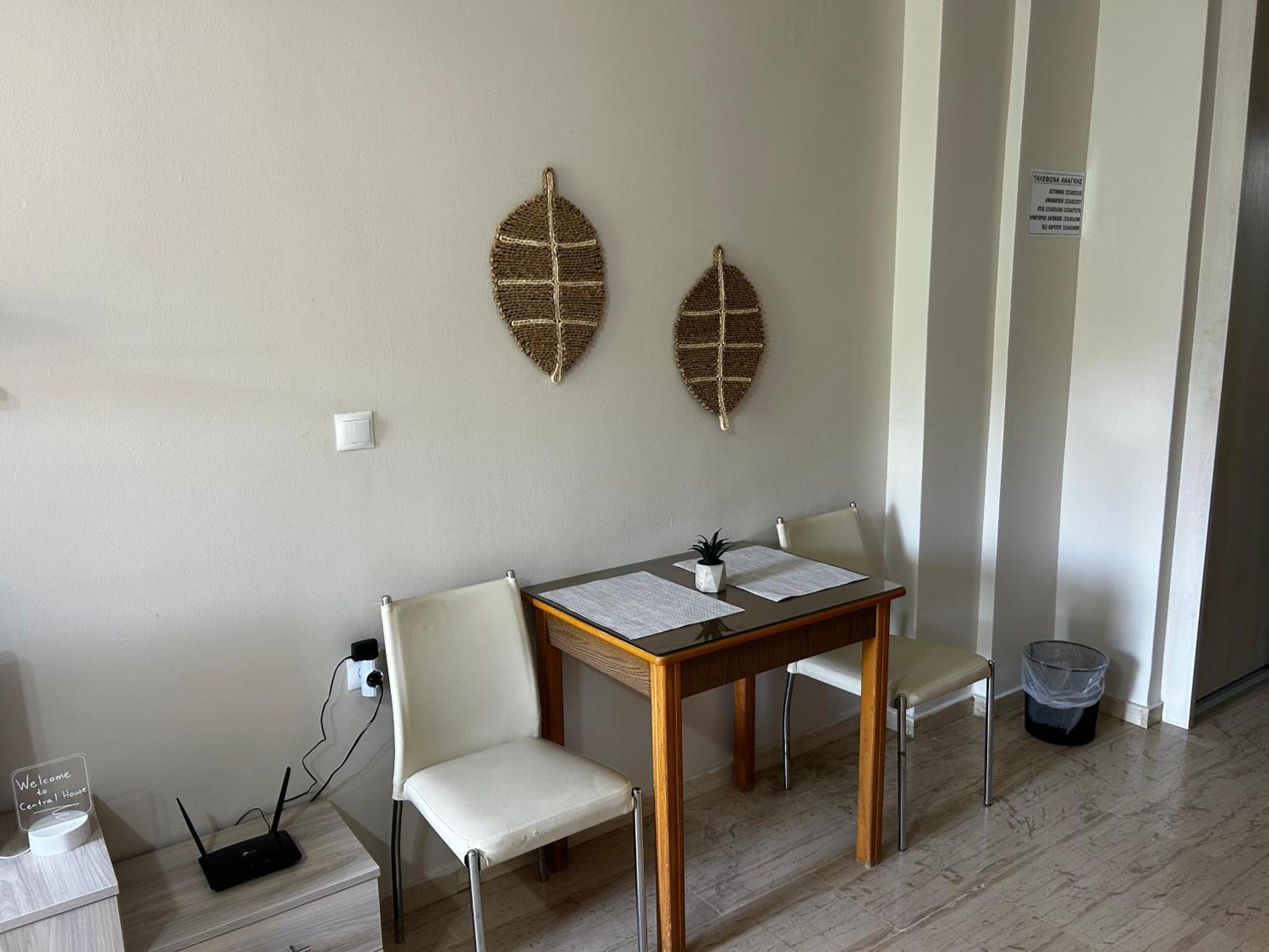 Central House Karistos Karystos  Luaran gambar